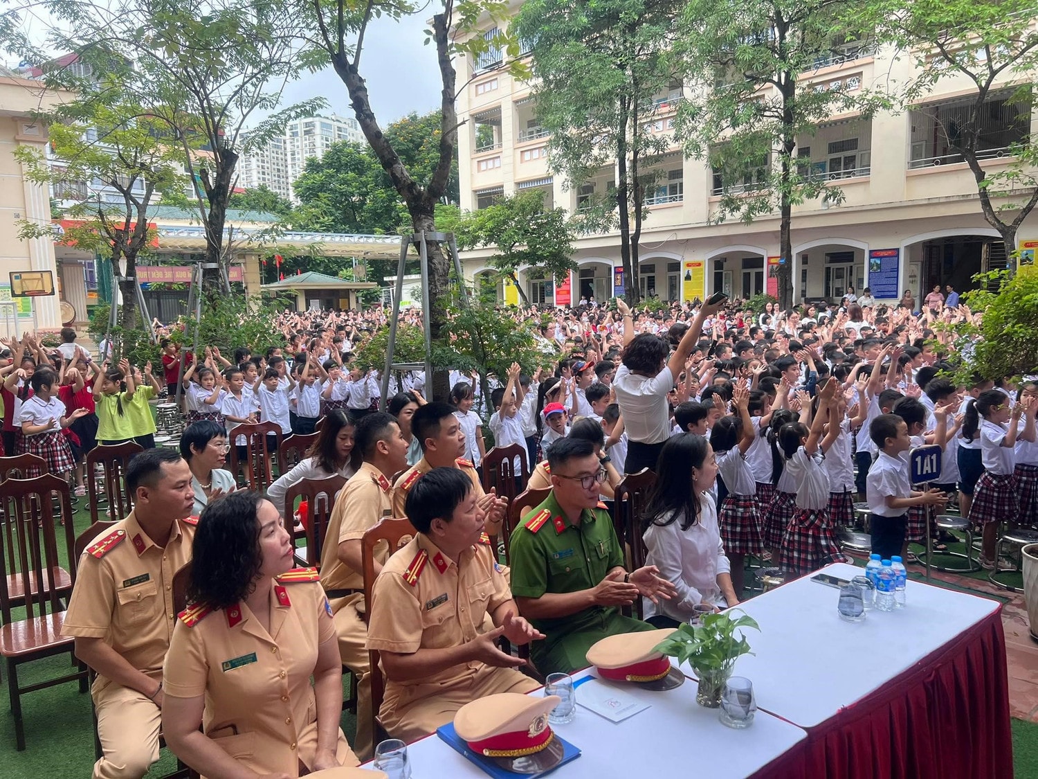 Tuyên truyền an toàn giao thông từ cấp tiểu học đến đại học -0