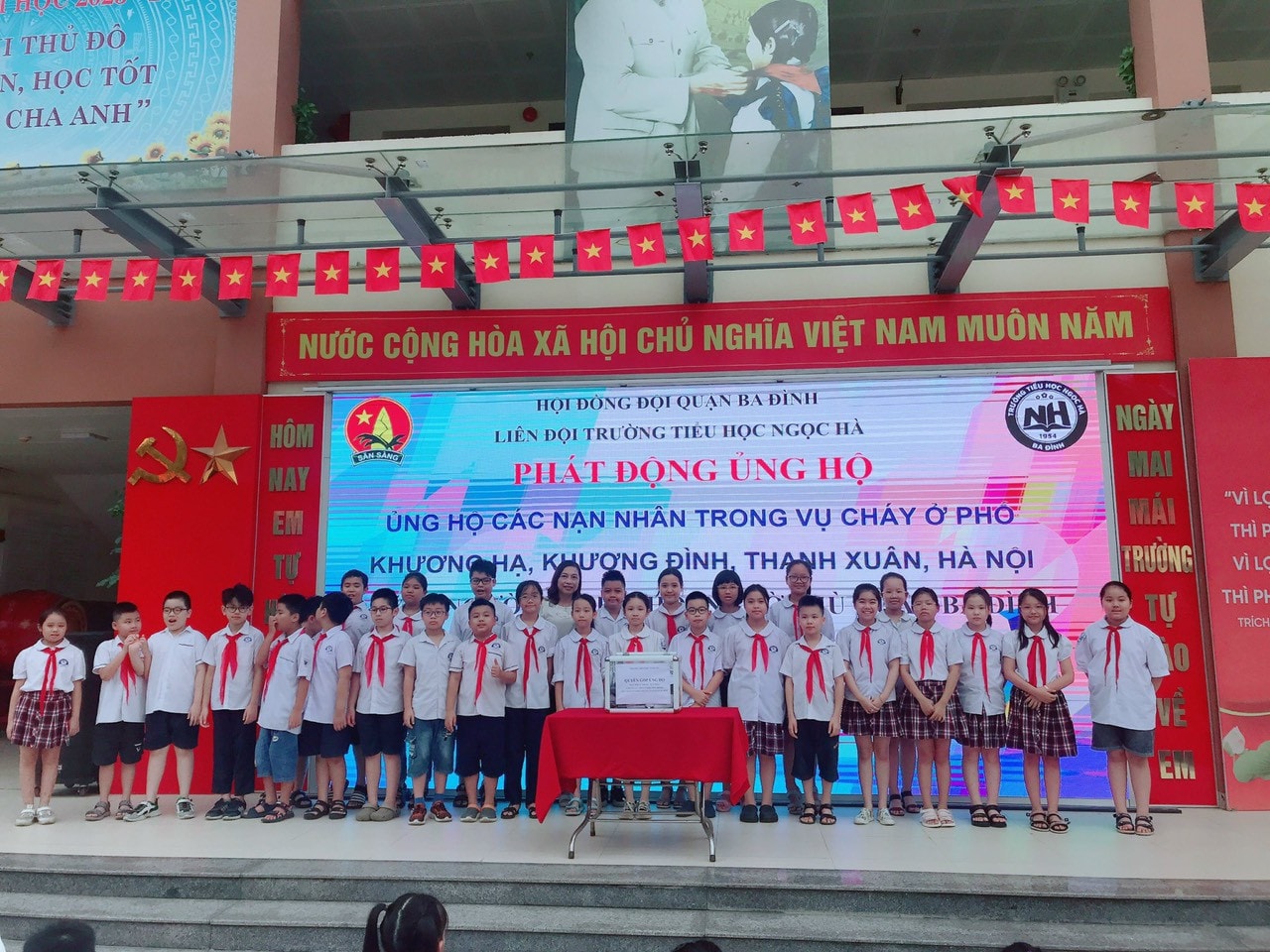 Hà Nội: Nhà trường, học sinh tưởng niệm nạn nhân vụ cháy chung cư mini -0