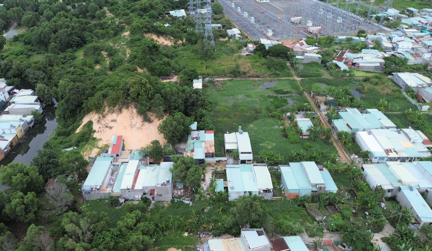 Một điểm nóng về vi phạm trật tự xây dựng tại Phường 11, TP Vũng Tàu Một điểm nóng về vi phạm trật tự xây dựng tại Phường 11, TP Vũng Tàu