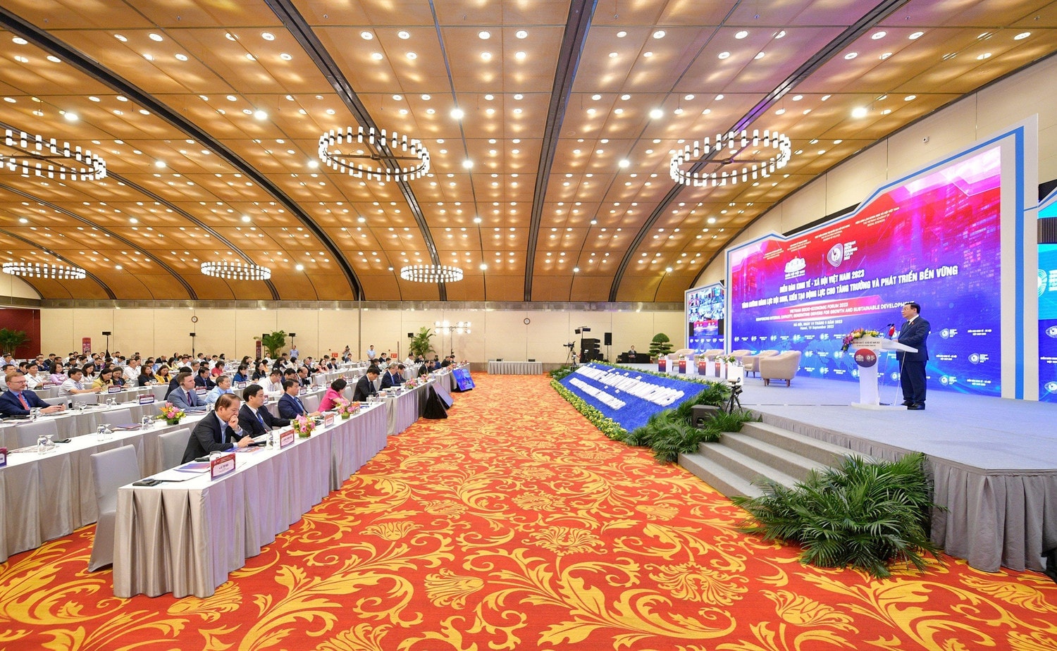 Chủ tịch Quốc hội Vương Đình Huệ: Nâng cao chất lượng thể chế - đột phá chiến lược để phát triển bền vững