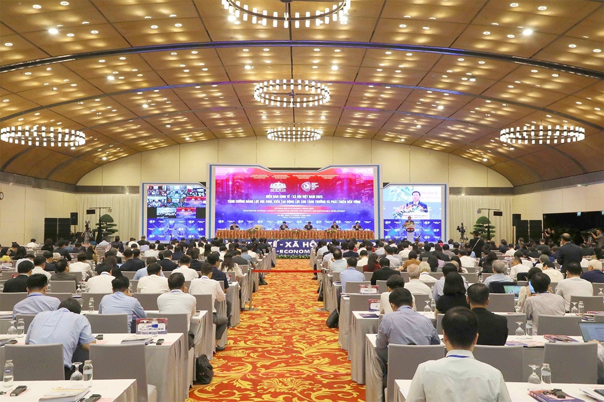 Quyết sách chủ động, ứng phó linh hoạt, để “lội ngược dòng” thành công