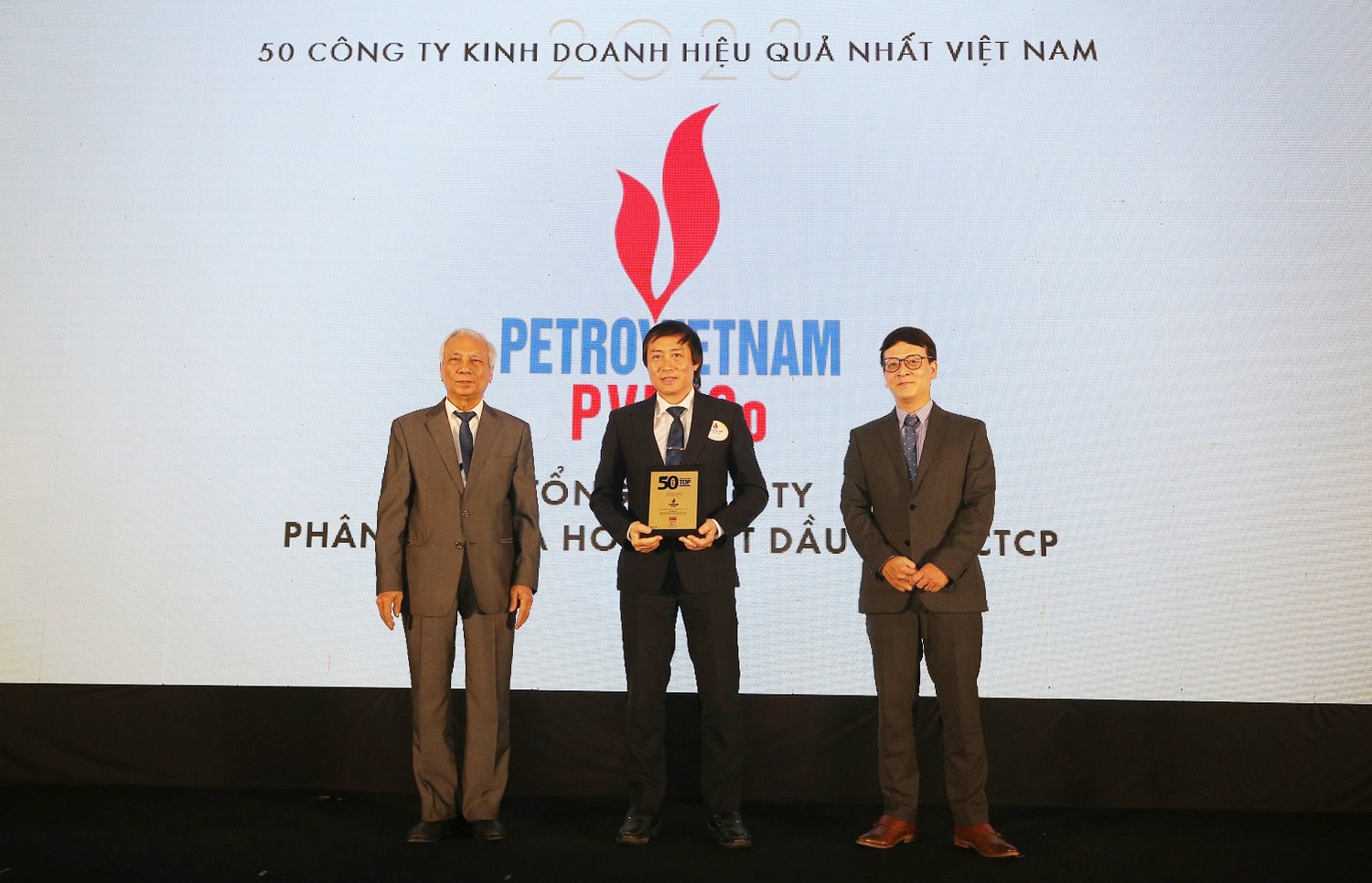 PVFCCo liên tiếp được bình chọn vào danh sách các công ty hoạt động tốt nhất nhất Việt Nam (Nguồn: PVFCCo) PVFCCo - Top 50 công ty kinh doanh hiệu quả nhất Việt Nam 2023 -0
