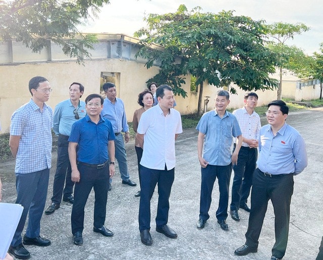 Nhờ ban thư ký phát lúc 20h, ngày 19.9Đoàn công tác của Ủy ban Khoa học, Công nghệ và Môi trường khảo sát tại tỉnh Hưng Yên -0