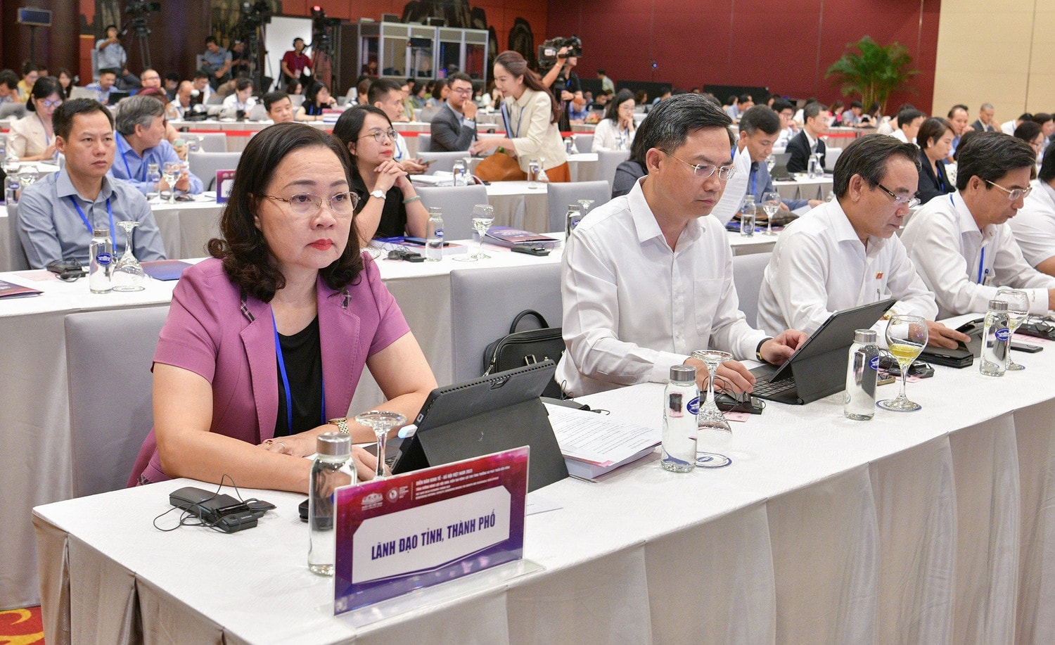 Cơ cấu lại nền kinh tế để phát huy năng lực nội sinh -0