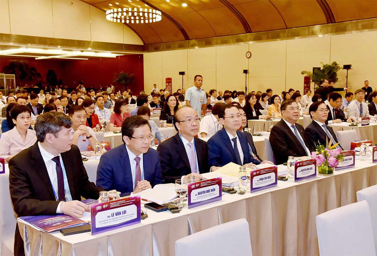 Xây dựng, thúc đẩy nội lực mạnh mẽ để ứng phó với thách thức và tính bất định từ bên ngoài