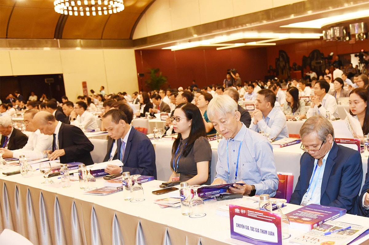Khai mạc Diễn đàn Kinh tế - Xã hội Việt Nam 2023 -6