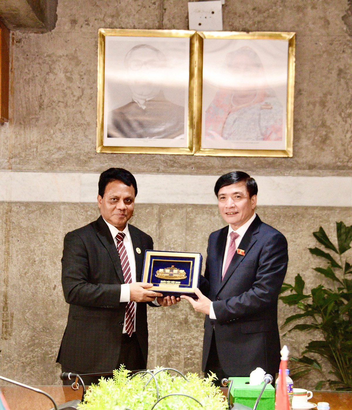 Tổng Thư ký Quốc hội Bùi Văn Cường làm việc với Tổng Thư ký Quốc hội Bangladesh -0