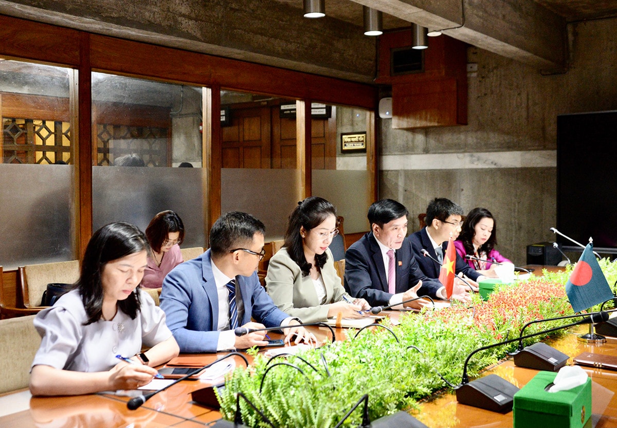 Tổng Thư ký Quốc hội Bùi Văn Cường làm việc với Tổng Thư ký Quốc hội Bangladesh -0