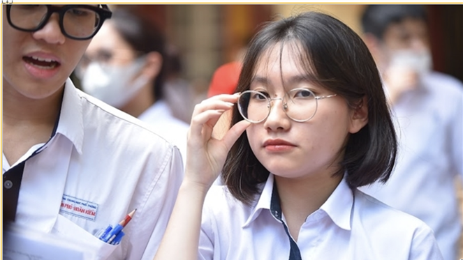 Cần đổi mới đánh giá tốt nghiệp THPT để tránh “có Thi mà không có Đua”