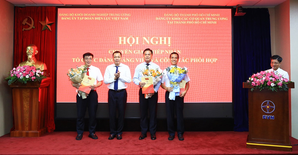 Đảng bộ Tổng công ty Điện lực miền Nam chính thức chuyển giao về Đảng ủy Tập đoàn Điện lực Việt Nam -0