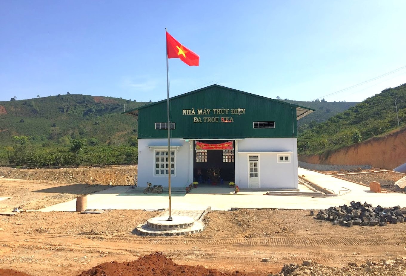 Thủy điện Đa Trou Kea của Công ty TNHH Sản xuất Thương mại Thiết bị điện và Cơ khí Nhật Anh. (INT) Thủy điện Đa Trou Kea của Công ty TNHH Sản xuất Thương mại Thiết bị điện và Cơ khí Nhật Anh. (INT)
