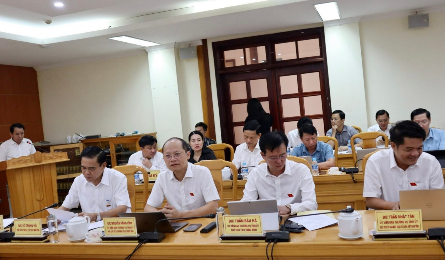 Hà Tĩnh: Thông qua 8 nghị quyết tại Kỳ họp chuyên đề -0