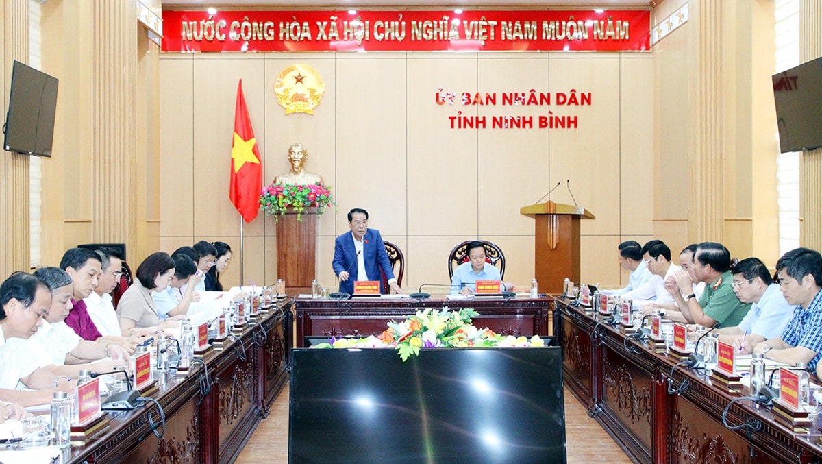Toàn cảnh cuộc làm việc Đoàn giám sát của Ban Dân nguyện làm việc với UBND tỉnh Ninh Bình -0