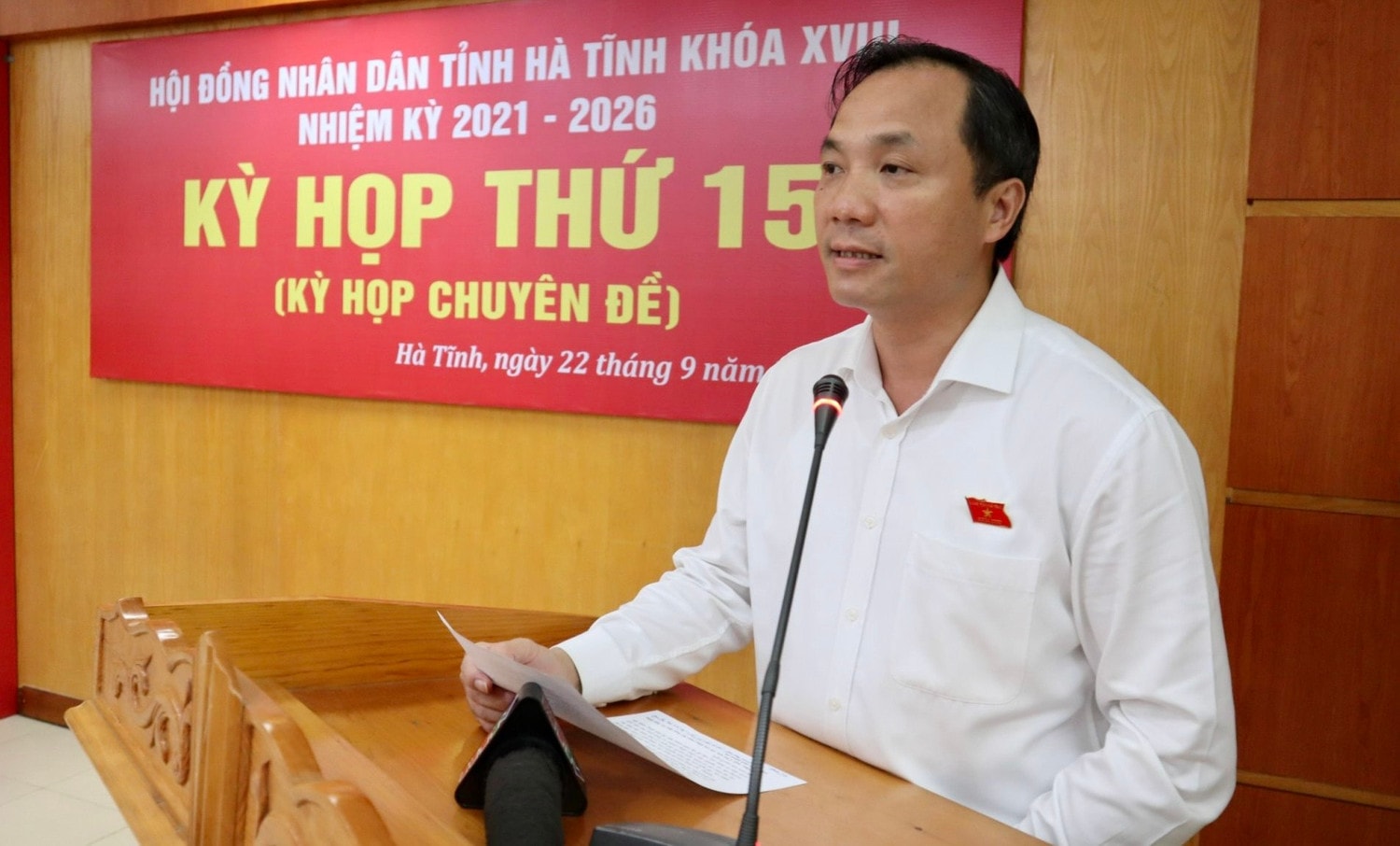 Hà Tĩnh: Thông qua 8 nghị quyết tại Kỳ họp chuyên đề -0
