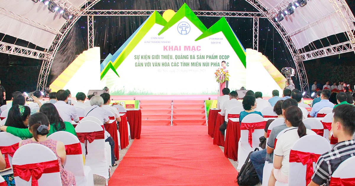 Toàn cảnh khai mạc sự kiện giới thiệu sản phẩm OCOP Hà Nội quảng bá sản phẩm OCOP gắn với văn hóa các tỉnh miền núi phía Bắc -0