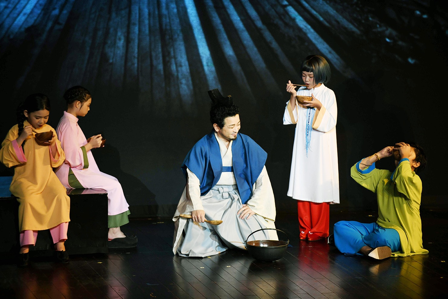 Hoàng Thái tử Nhật Bản dự ra mắt vở opera 