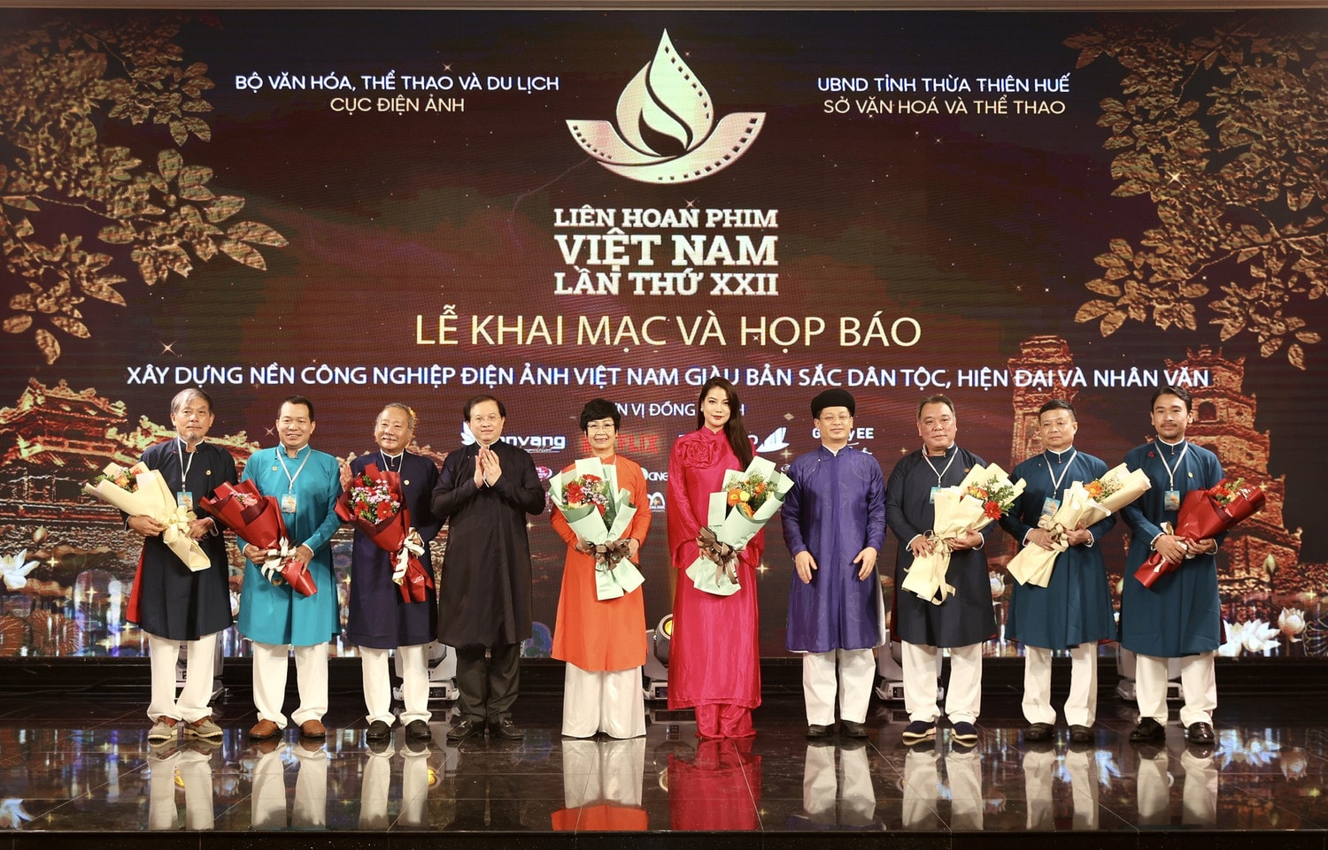 Liên hoan phim không chỉ là lễ hội điện ảnh