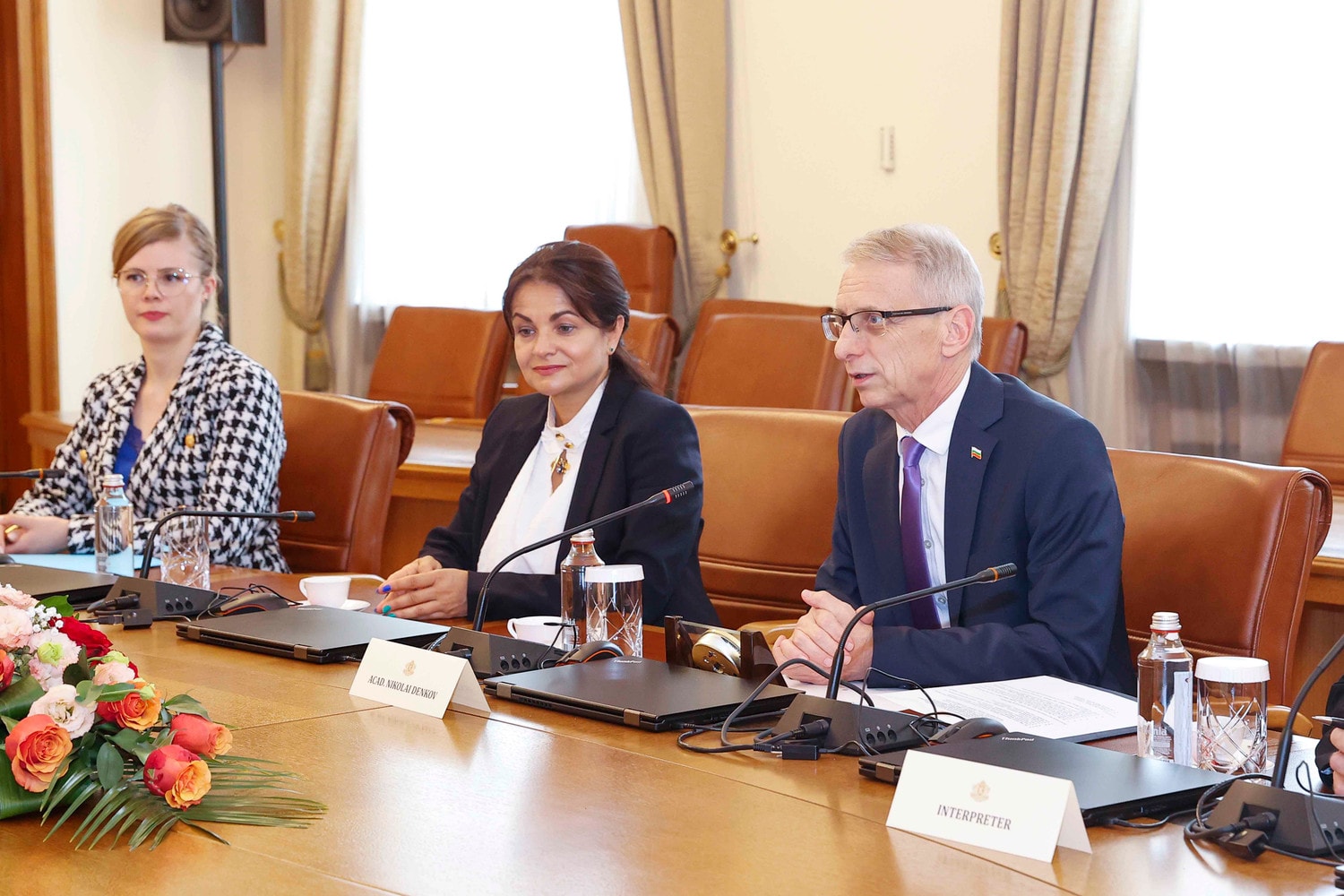 Chủ tịch Quốc hội Vương Đình Huệ hội kiến Thủ tướng Bulgaria