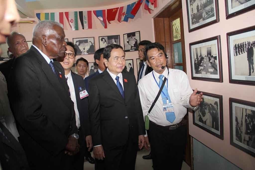 Chủ tịch Quốc hội Cuba Esteban Lazo Hernandez thăm tỉnh Quảng Trị