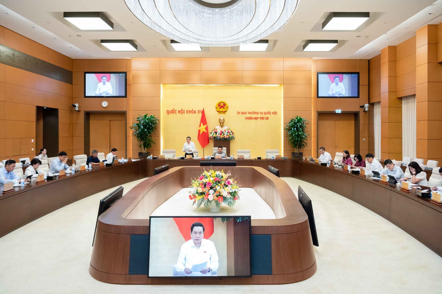 Cần thiết có điều khoản 