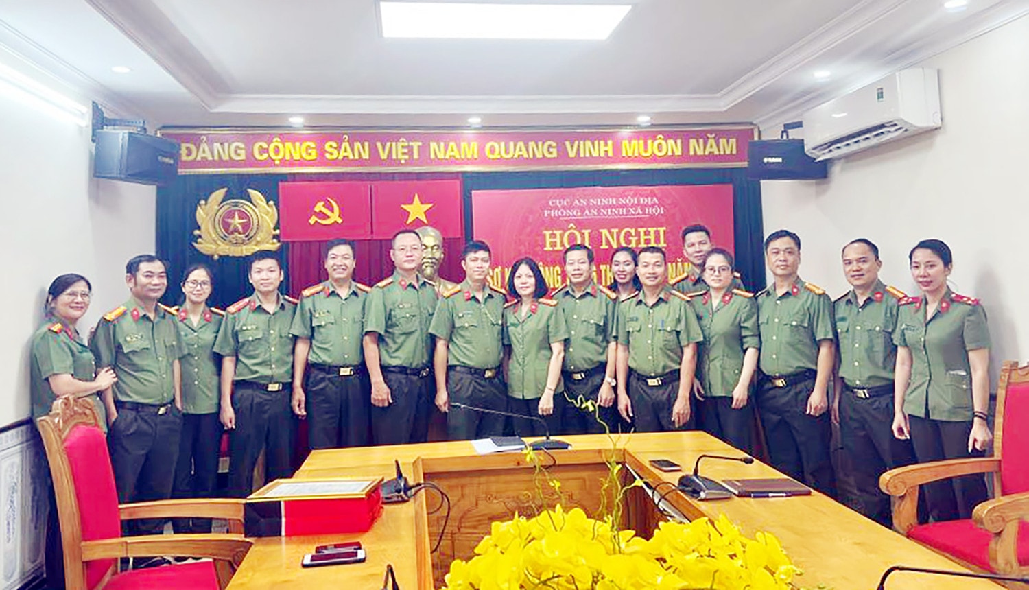 Ngăn chặn tình trạng lợi dụng trái chủ, khách hàng để thực hiện hành vi chống phá Đảng, Nhà nước