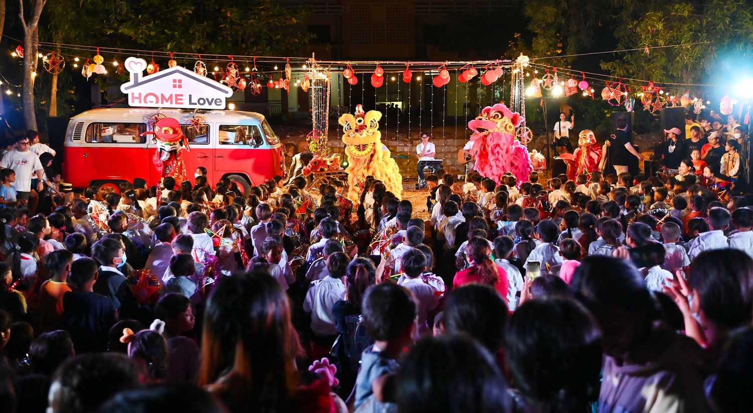 Trung thu lung linh của những người Raglai nghèo