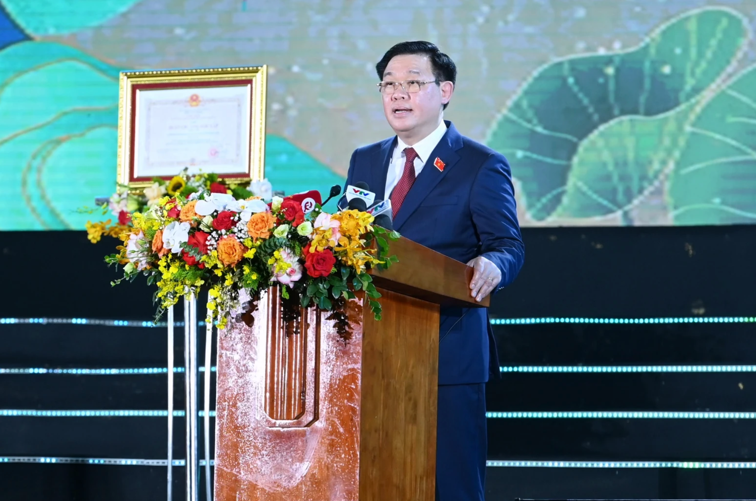 Phát huy truyền thống 