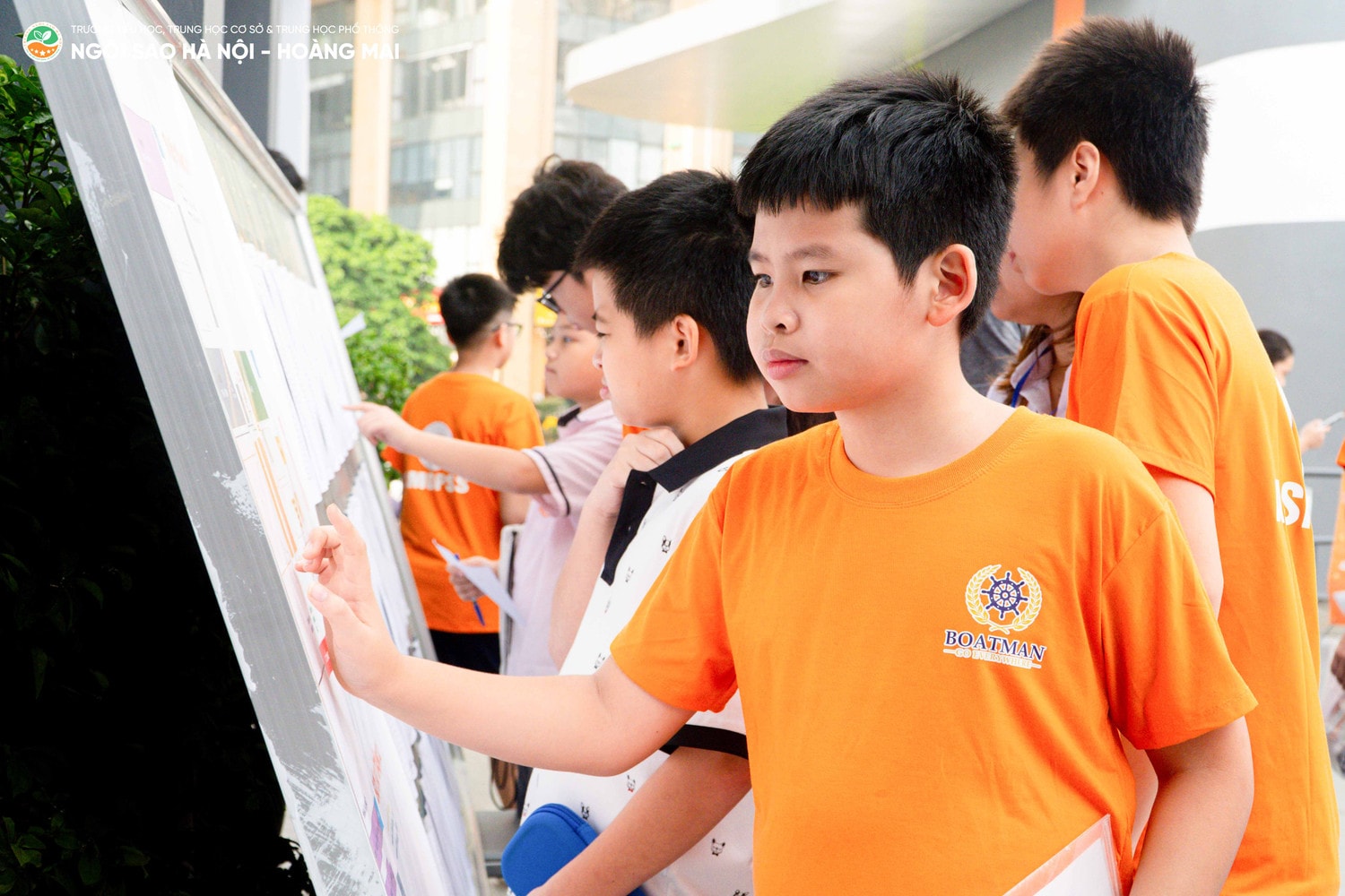 Gần 1000 học sinh tham gia Olympic Toán và Khoa học châu Á tại Ngôi sao Hà Nội -2