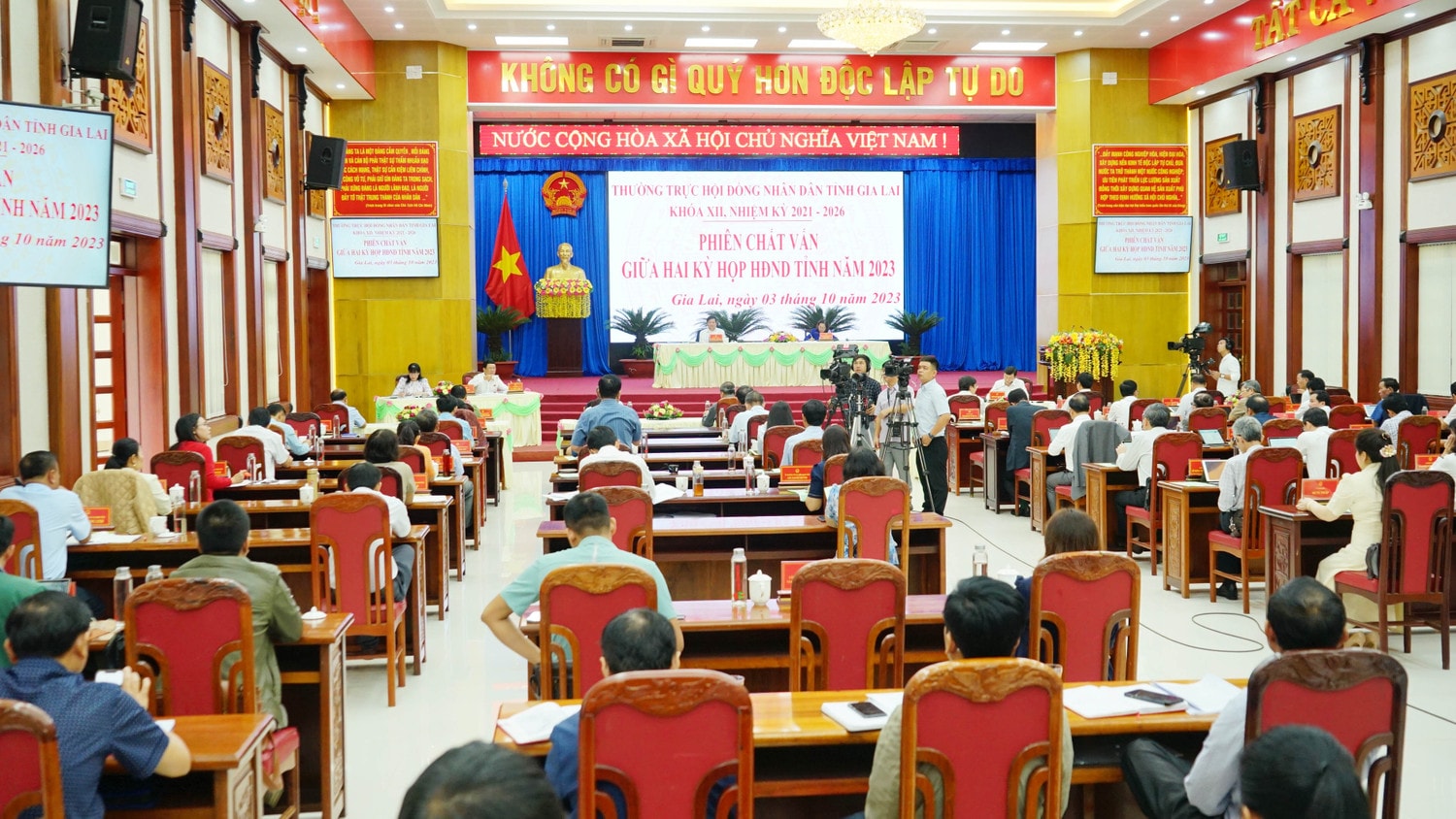 Gia Lai: Nhiều ý kiến đóng góp tại phiên chất vấn giữa 2 kỳ họp HĐND tỉnh  -0