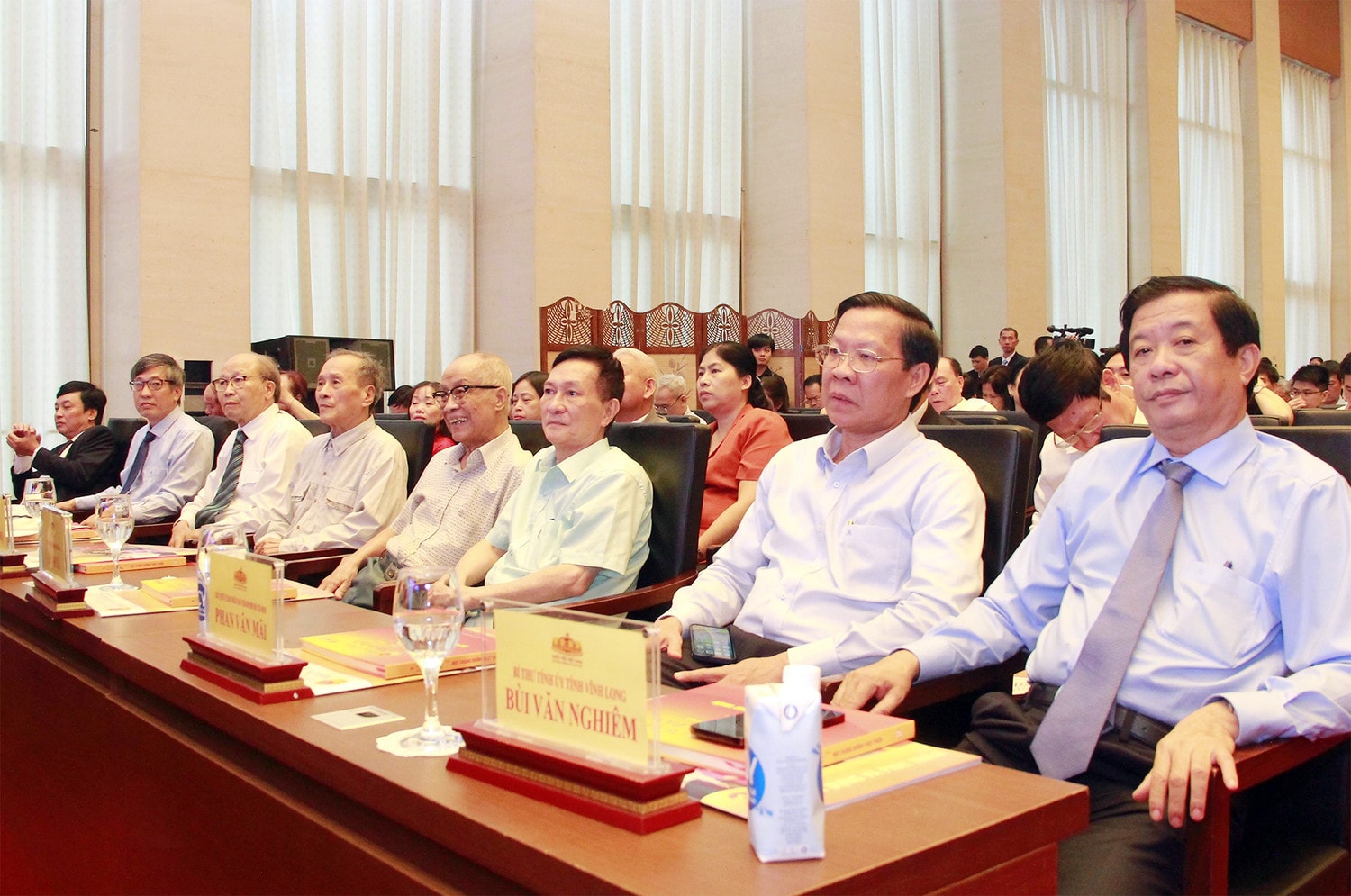 Báo Đại biểu Nhân dân hoàn thành tốt sứ mệnh vẻ vang là “Tiếng nói của Quốc hội, diễn đàn của đại biểu Quốc hội, Hội đồng Nhân dân và cử tri”