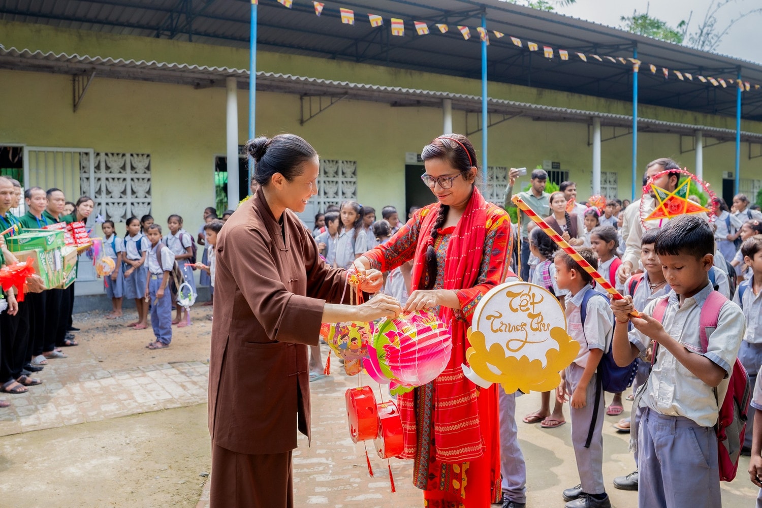 Tết Trung thu tại Chùa Ba Vàng - tươi mới, lắng động và lan tỏa -0