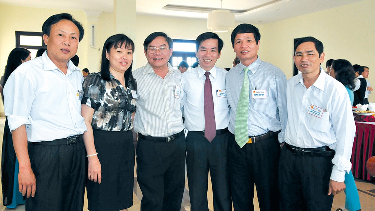 Nhịp cầu gắn kết -0