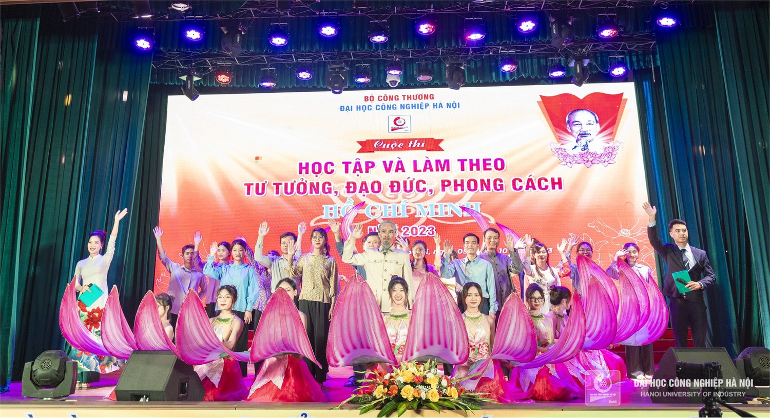 Chung kết cuộc thi Học tập và làm theo tư tưởng, đạo đức, phong cách Hồ Chí Minh tại Trường ĐH Công nghiệp Hà Nội -0