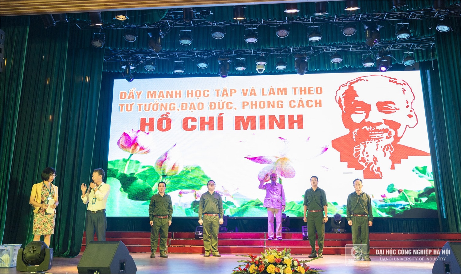 Chung kết cuộc thi Học tập và làm theo tư tưởng, đạo đức, phong cách Hồ Chí Minh tại Trường ĐH Công nghiệp Hà Nội -2