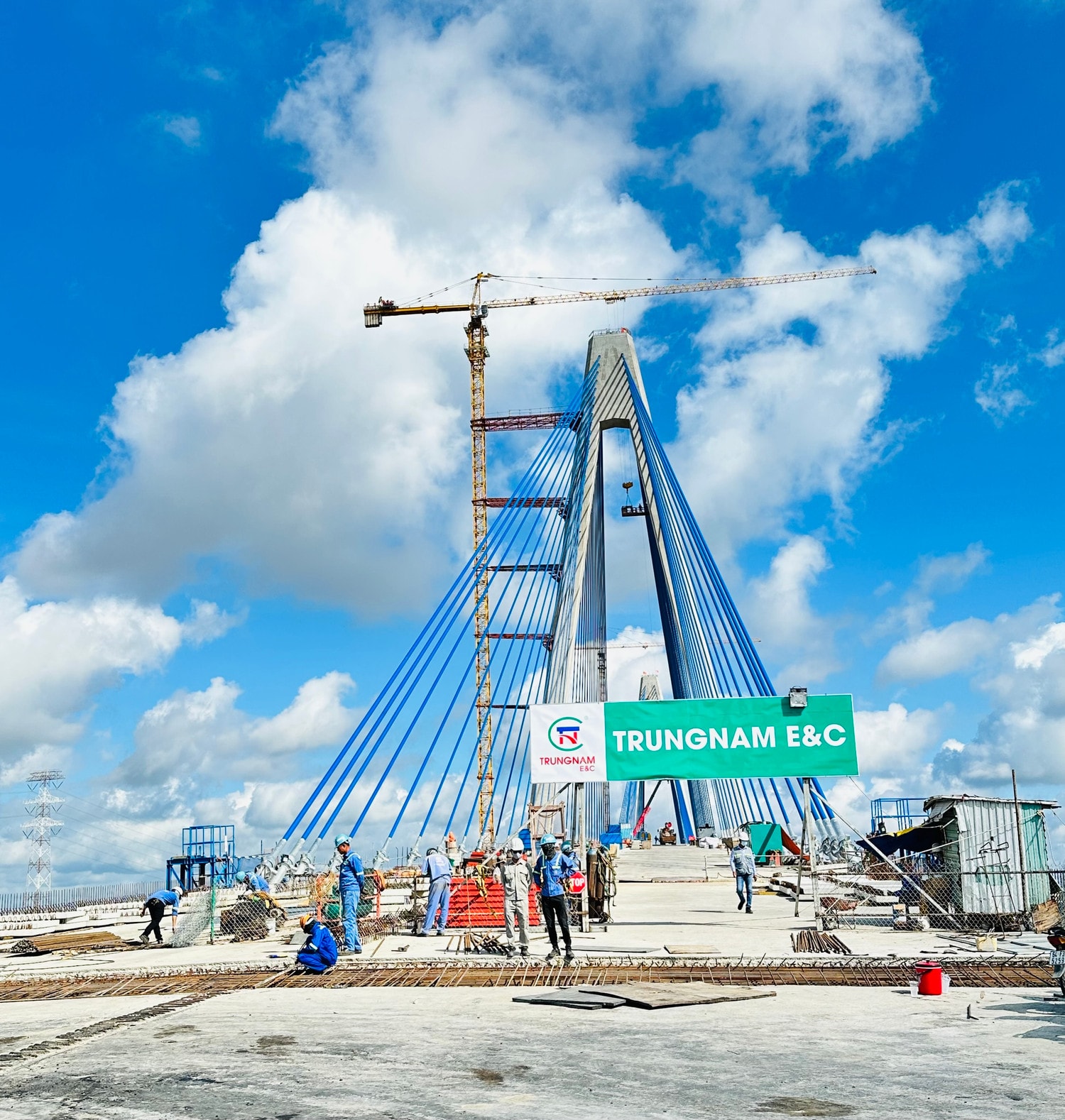 Cầu Mỹ Thuận 2 sẵn sàng hợp long -0