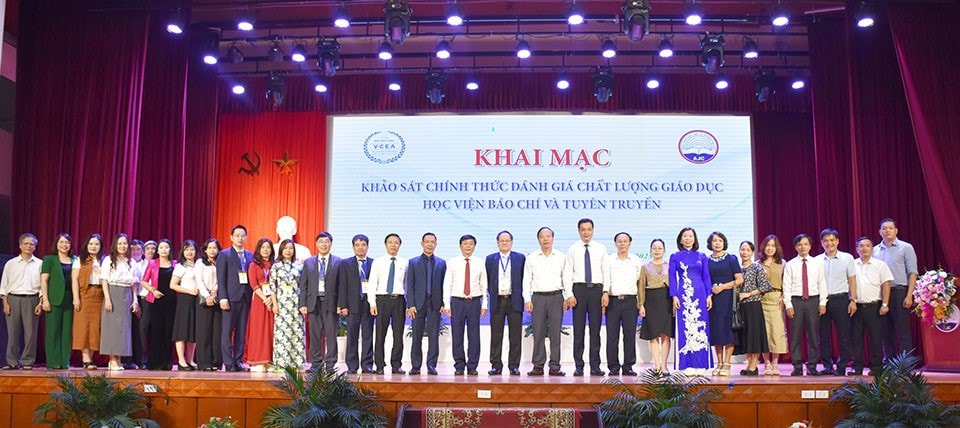 Khảo sát chính thức đánh giá chất lượng giáo dục Học viện Báo chí và Tuyên truyền -0