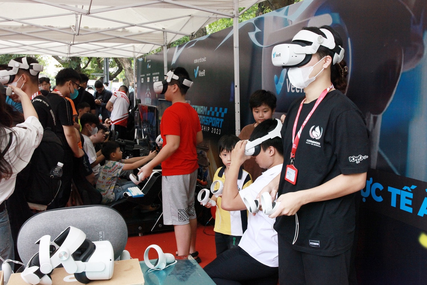 Các hoạt động trải nghiệm và thử thách tại lễ hội Ngày hội STEM quốc gia 2023: “Việt Nam bứt phá tầm cao” -4