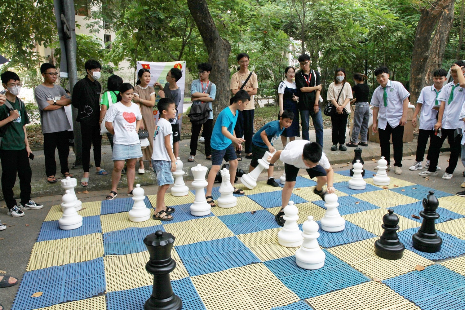 Các hoạt động trải nghiệm và thử thách tại lễ hội Ngày hội STEM quốc gia 2023: “Việt Nam bứt phá tầm cao” -3