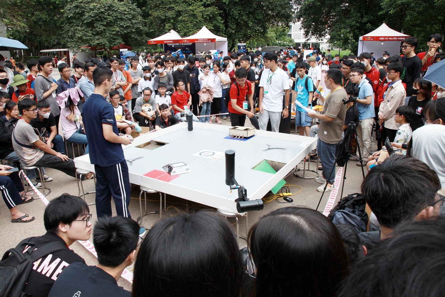 Cuộc thi Vietnam STEM Robotics Championship Ngày hội STEM quốc gia 2023: “Việt Nam bứt phá tầm cao” -0