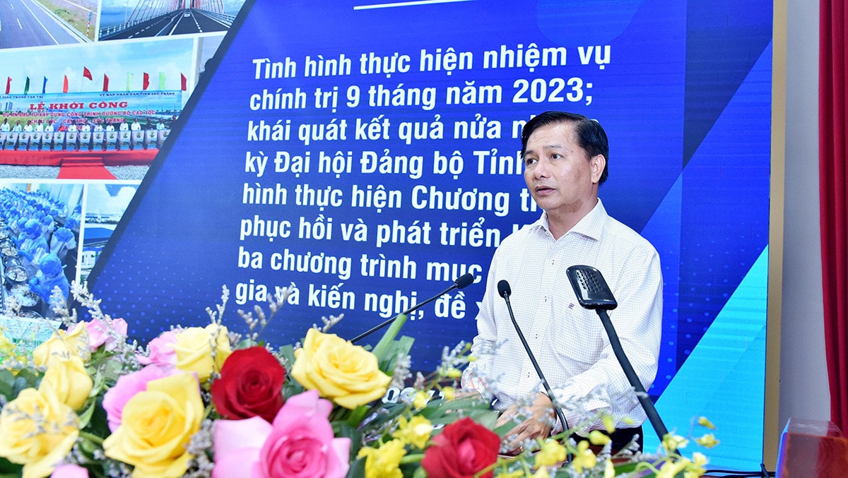 Chủ tịch Quốc hội Vương Đình Huệ làm việc với Ban Thường vụ Tỉnh ủy Sóc Trăng -1