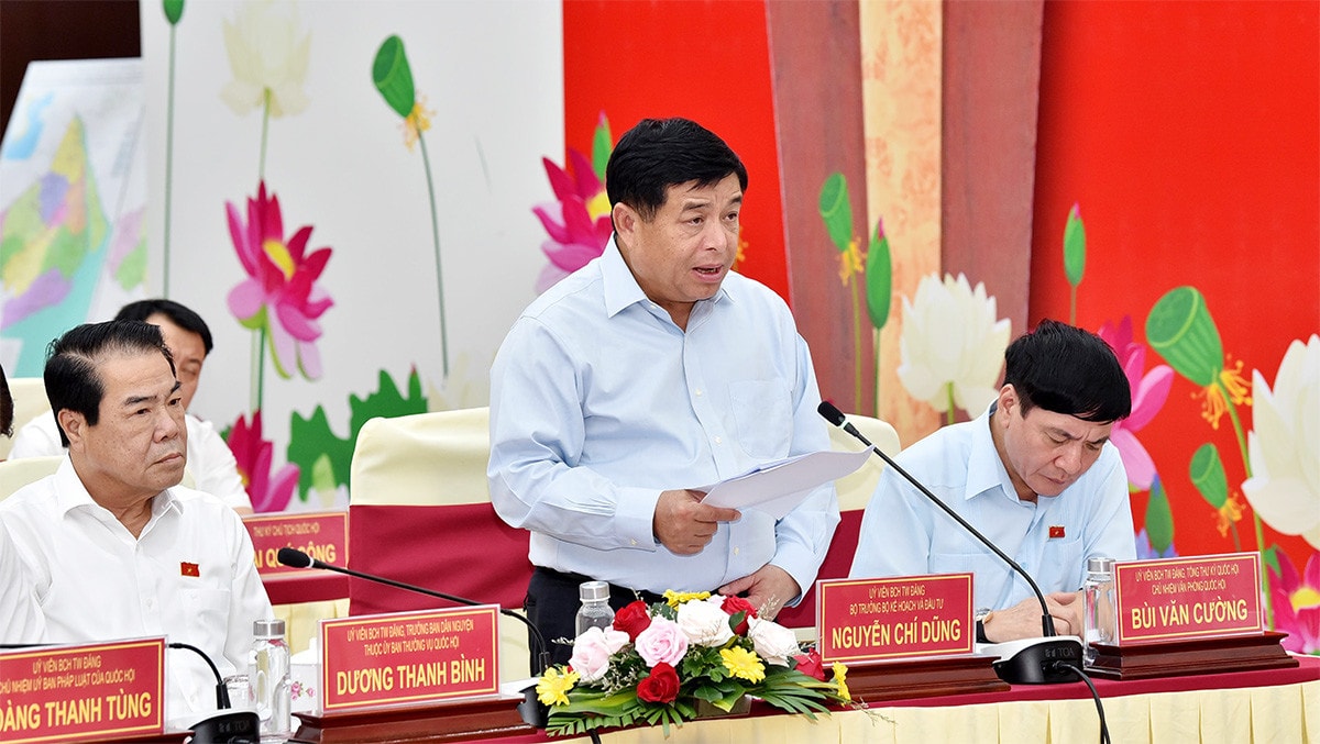 Chủ tịch Quốc hội Vương Đình Huệ làm việc với Ban Thường vụ Tỉnh ủy Sóc Trăng -2