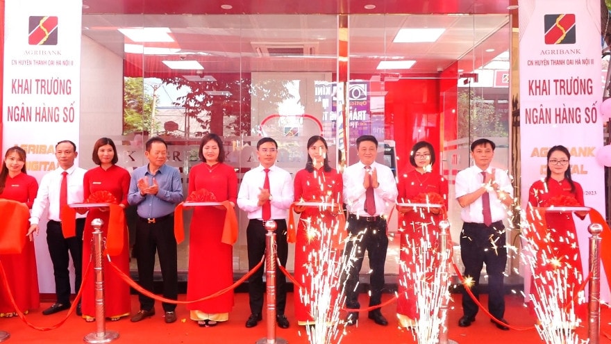 Agribank chuyển đổi số lấy khách hàng làm trọng tâm