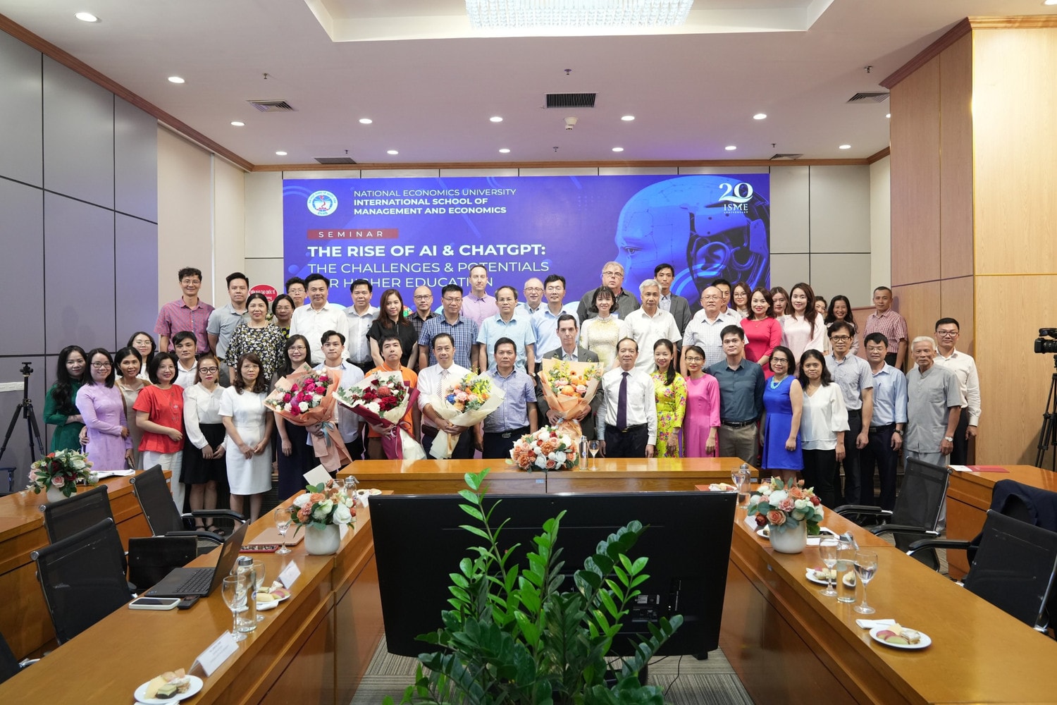 Thách thức và tiềm năng đối với giáo dục đại học khi AI và ChatGPT “trỗi dậy” -0