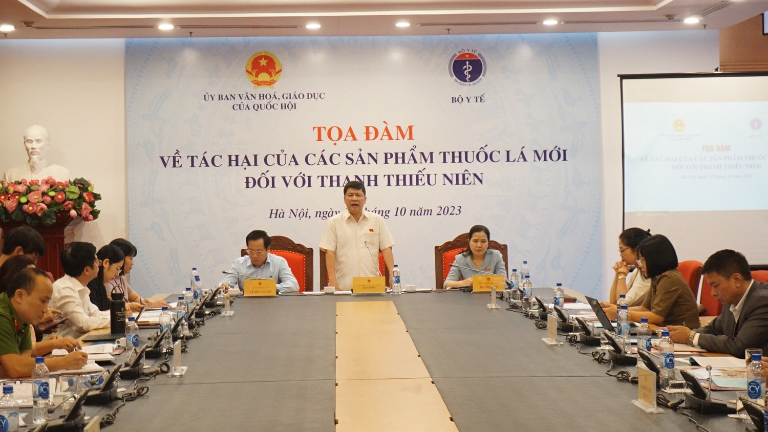 Bảo vệ người trẻ khỏi thuốc lá -0