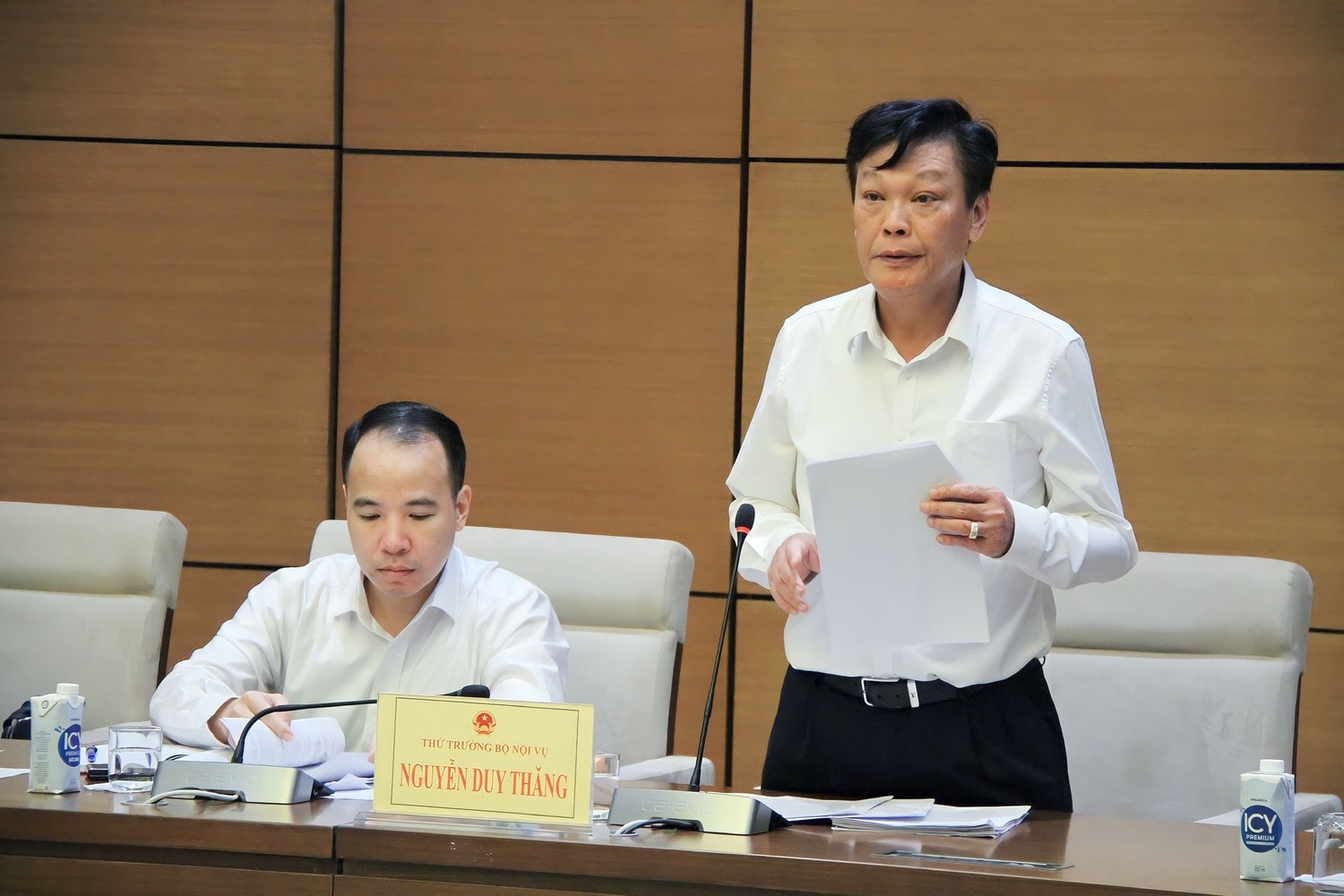 Ủy ban Pháp luật thẩm tra dự án Luật Lưu trữ (sửa đổi)