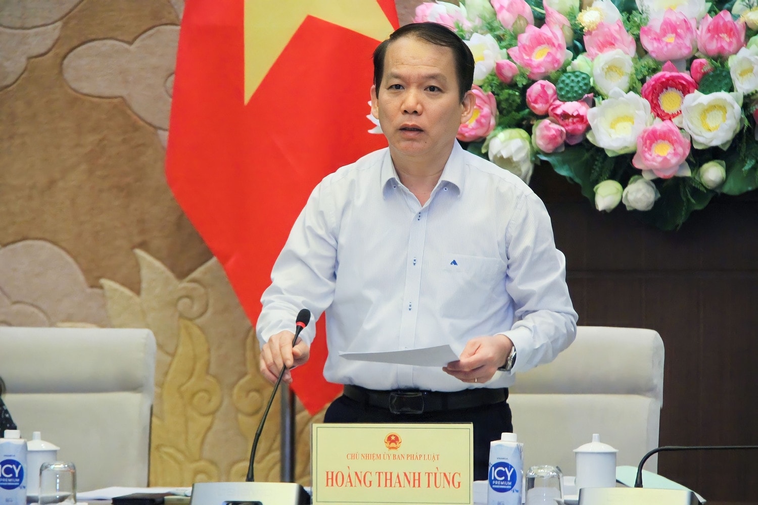 Ủy ban Pháp luật thẩm tra dự án Luật Lưu trữ (sửa đổi)