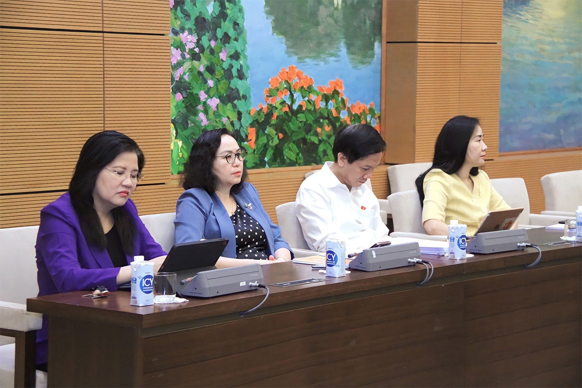 Đẩy mạnh phân cấp, nâng cao trách nhiệm của chính quyền địa phương -0