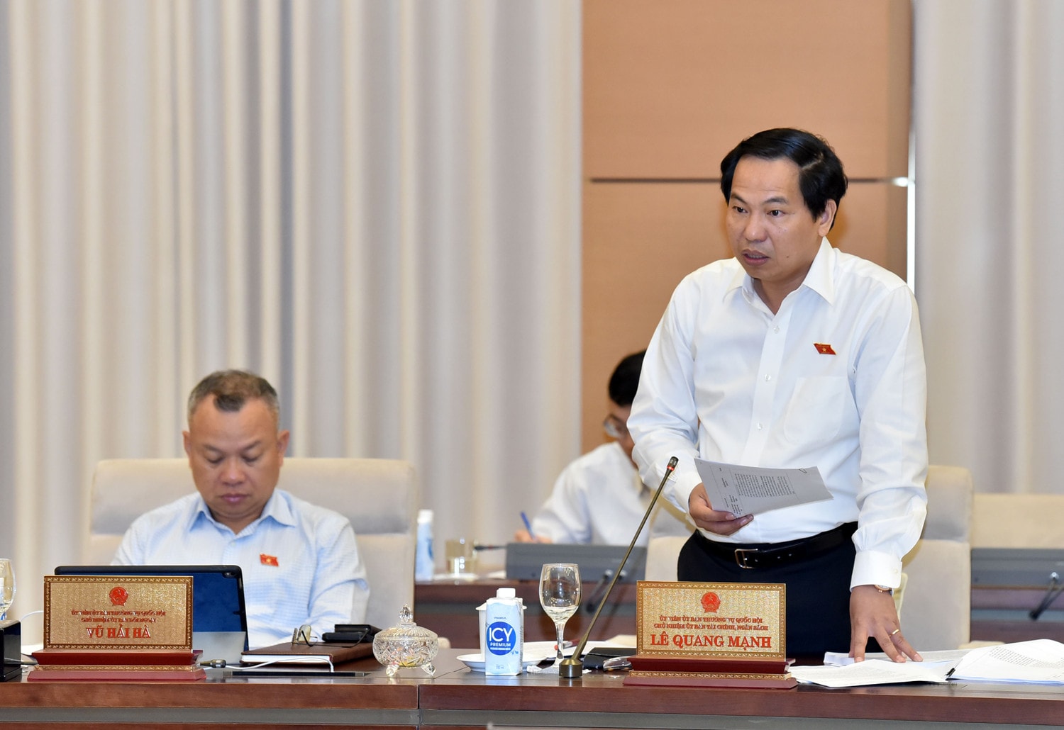 Chủ nhiệm Ủy ban Tài chính - Ngân sách Lê Quang Mạnh phát biểu tại phiên thảo luận Cần có giải pháp bảo đảm sử dụng hợp lý các nguồn lực -0