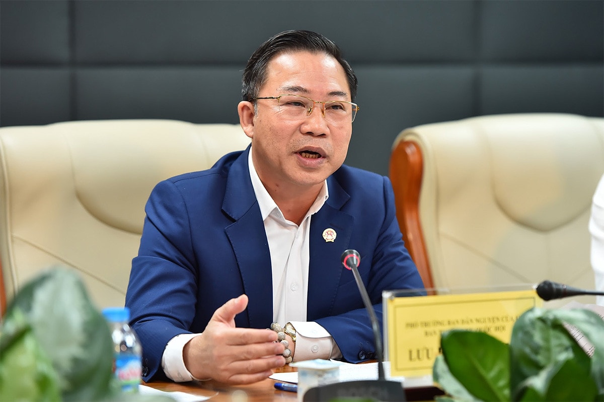 Không thể vì “vùng xám” mà dừng cổ phần hóa -0