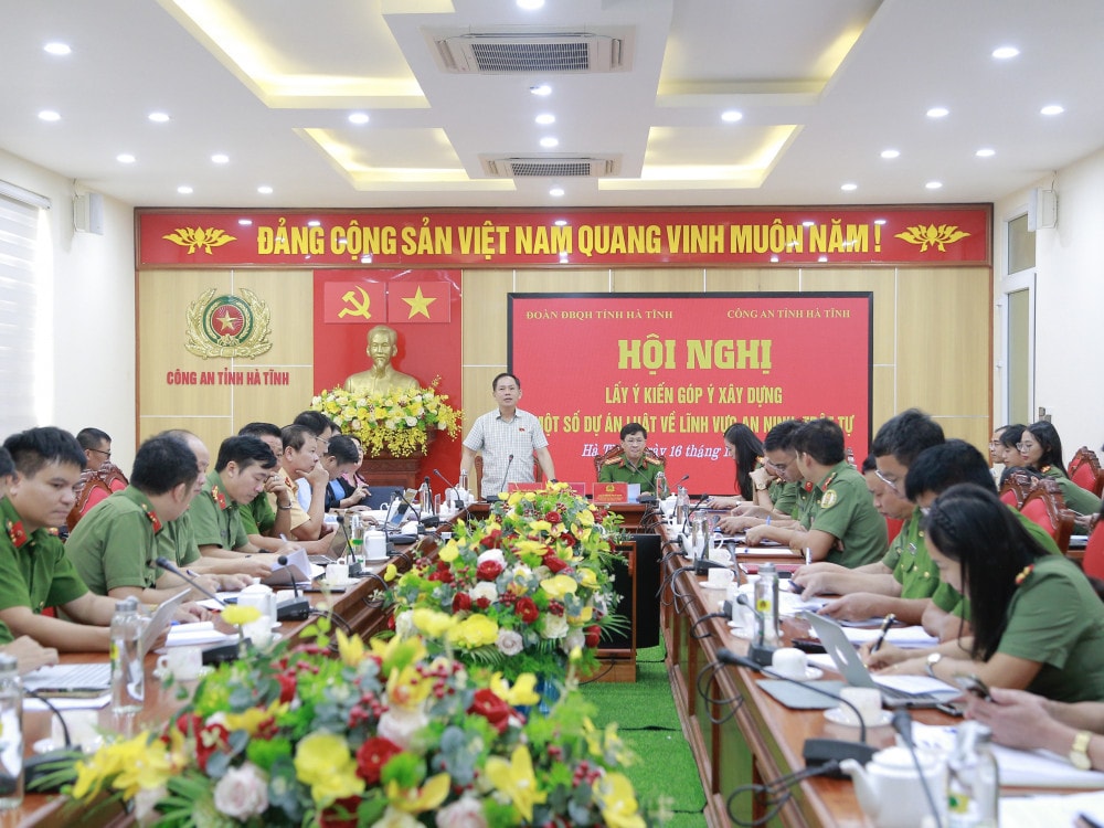 Góp ý xây dựng các dự án Luật về lĩnh vực an ninh, trật tự -0